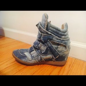 High heel sneaker boot